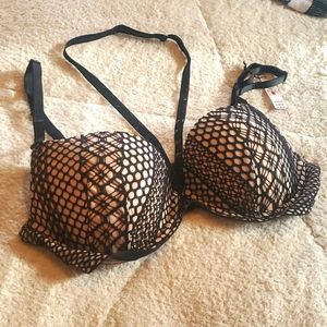 NWT NEW Victoria Secret Very Sexy necklace bra